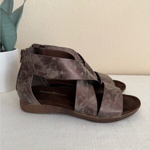 New Pierre Dumas Metallic Brown Metallic Crisscross Wedge Sandals